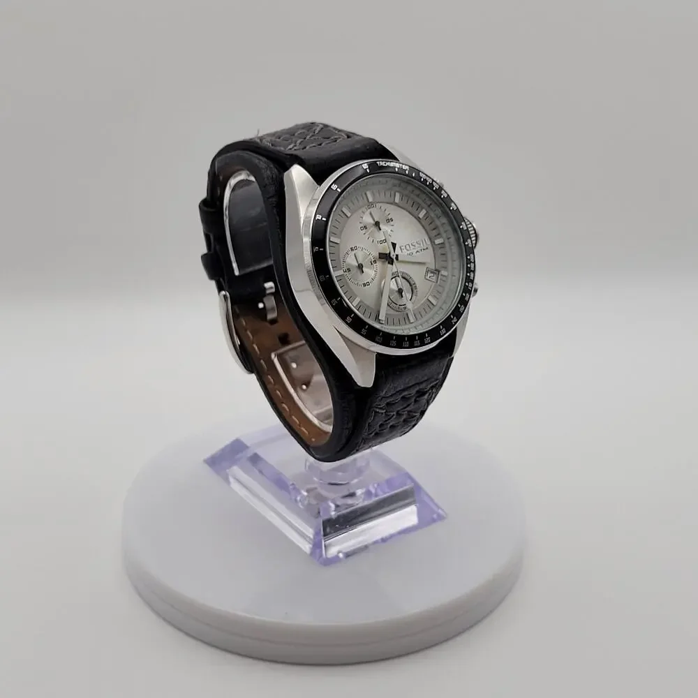 Mens Fossil Chronograph Silver Dial 10 ATM Quartz Watch Black Leather Cuff Strap